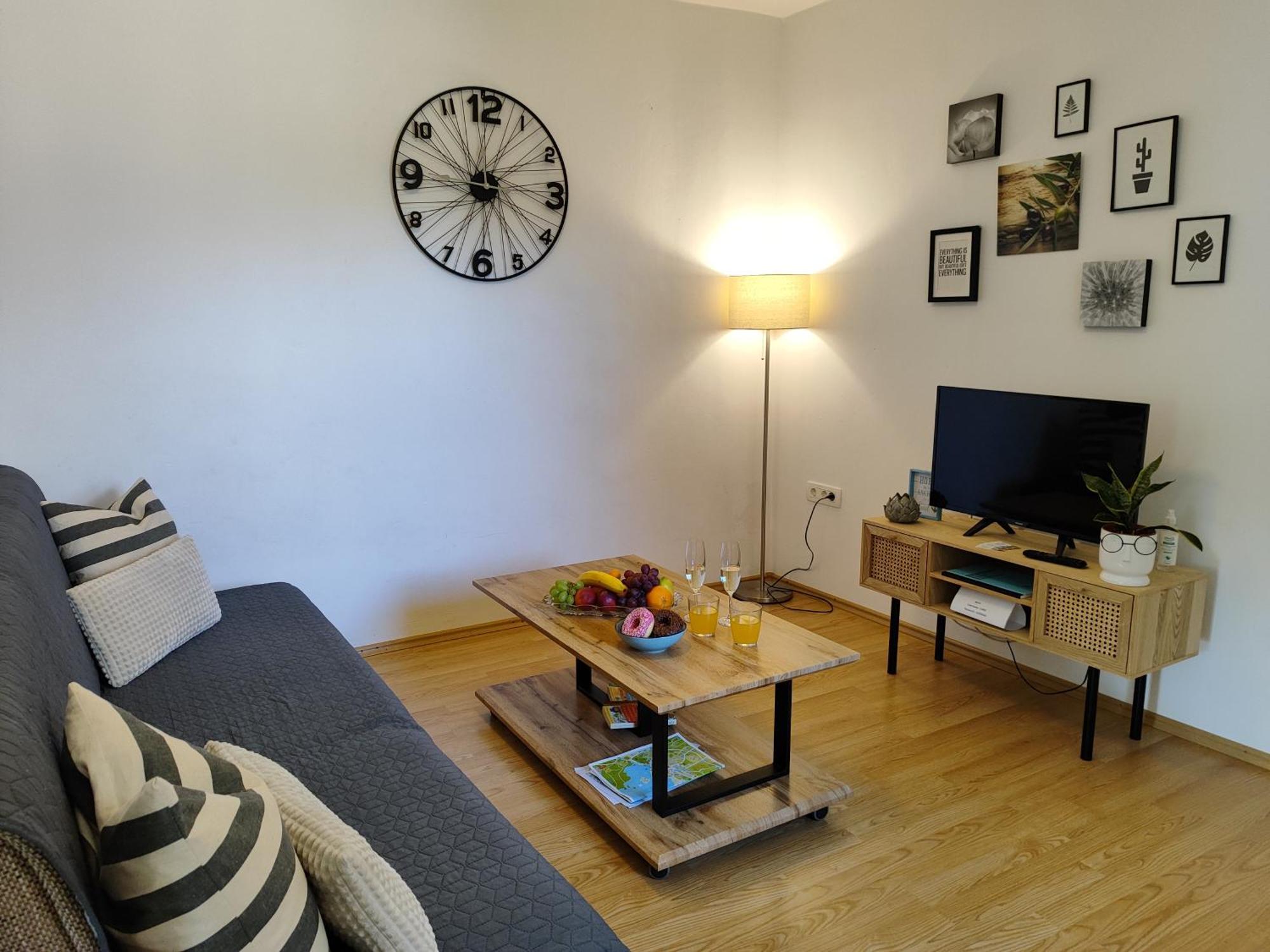 Apartments Pavao 1402 Pola Esterno foto